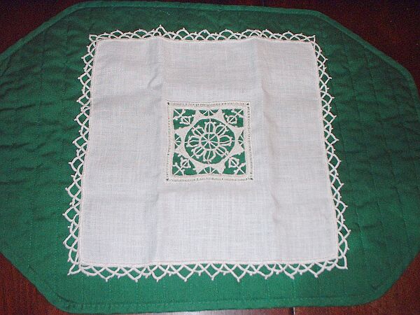 needlace handkerchief